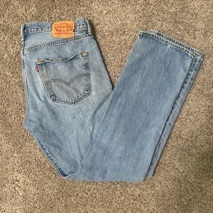 Levi 501 blue jeans